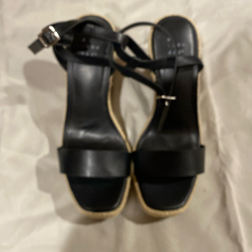 Women’s wedge shoes